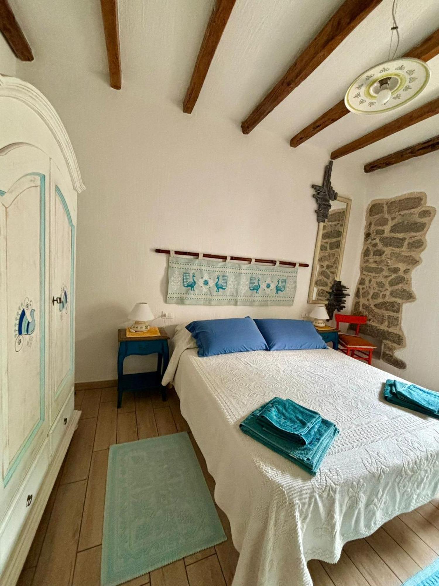 B&B Pascal House Nuoro_Iun E5016 Нуоро Екстериор снимка