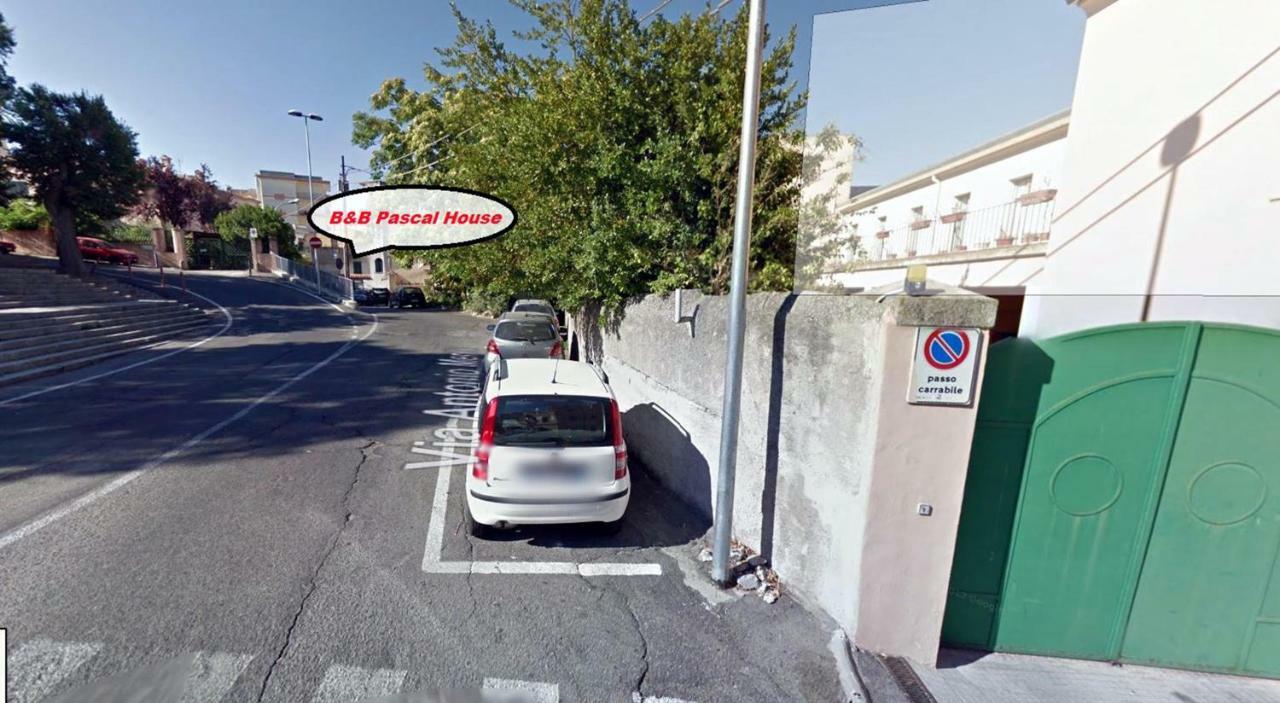 B&B Pascal House Nuoro_Iun E5016 Нуоро Екстериор снимка