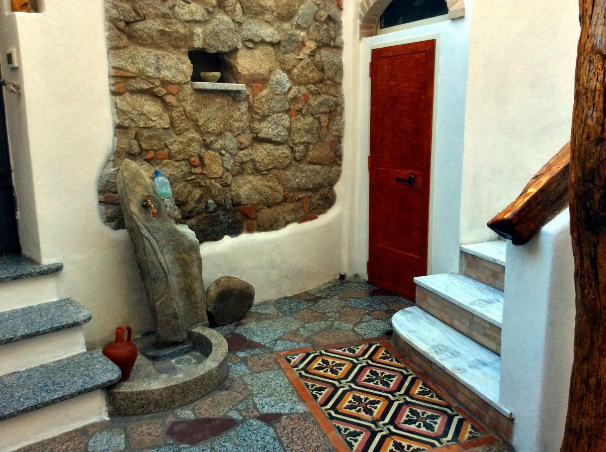 B&B Pascal House Nuoro_Iun E5016 Нуоро Екстериор снимка