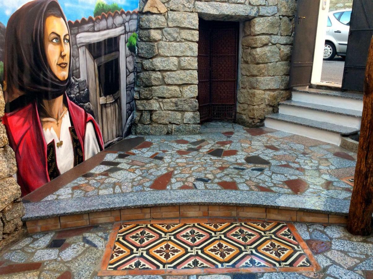 B&B Pascal House Nuoro_Iun E5016 Нуоро Екстериор снимка